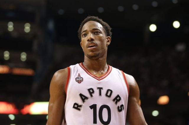 意大利11月名单：多纳鲁马领衔，里奇、斯卡马卡、早安哥回归（意大利公布11月征召：多纳鲁马坐镇，里奇、斯卡马卡、早安哥回归）