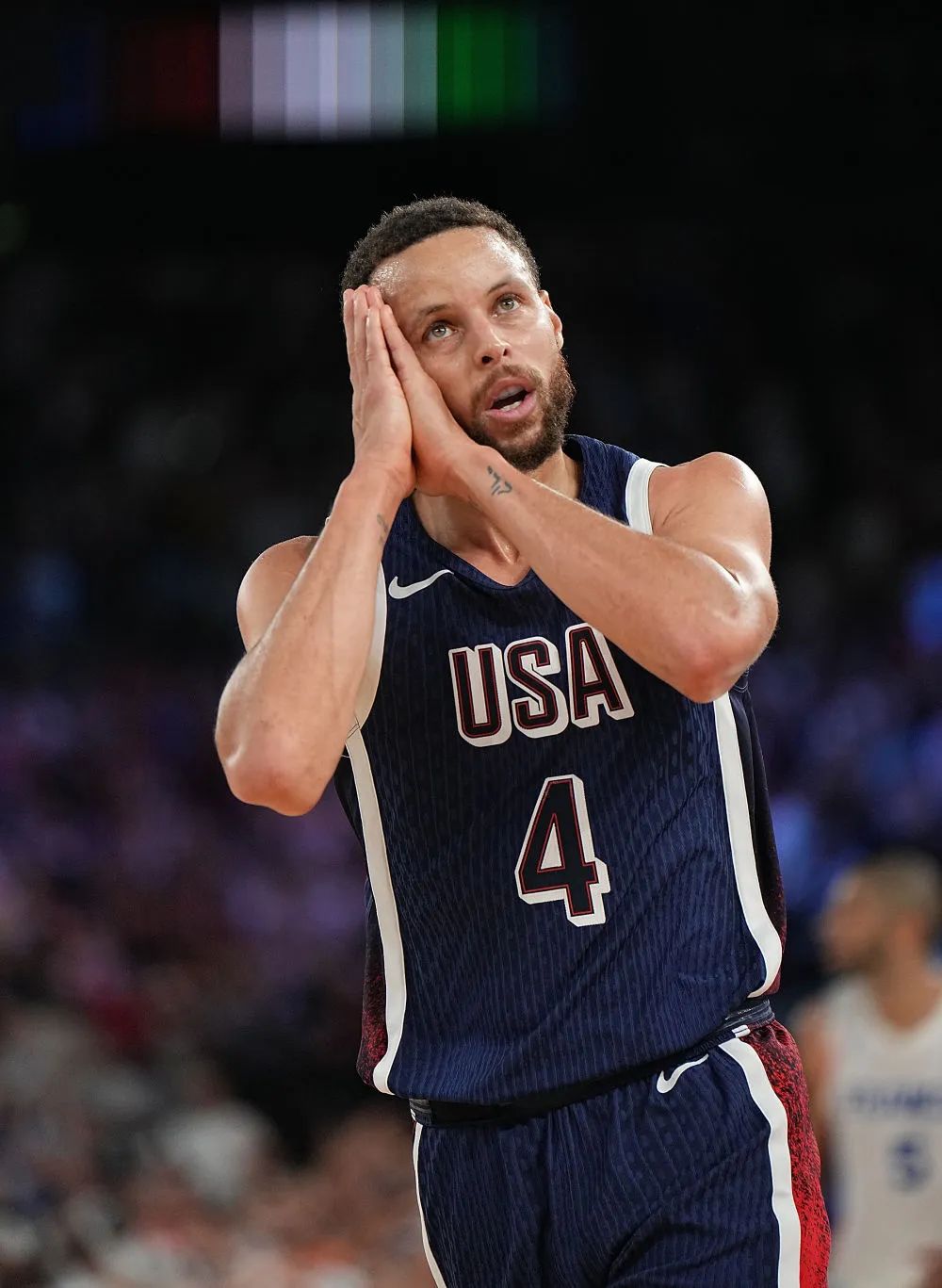 全运会女排半决赛综述：山东女排连胜上海晋级决赛，将与江苏争冠（全运会女排半决赛回顾：山东力克上海晋级决赛，与江苏会师争冠）